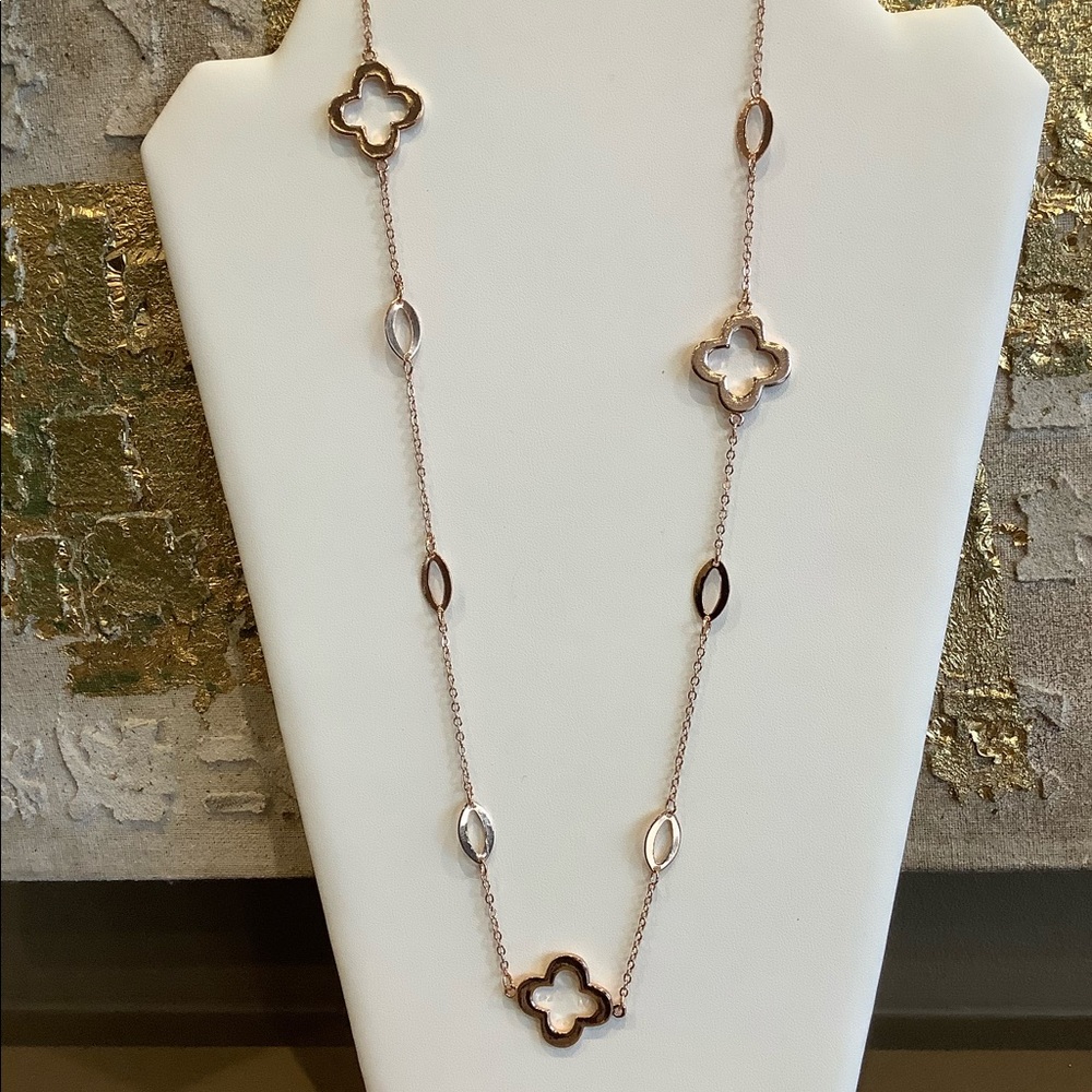 Quatrefoil Necklace